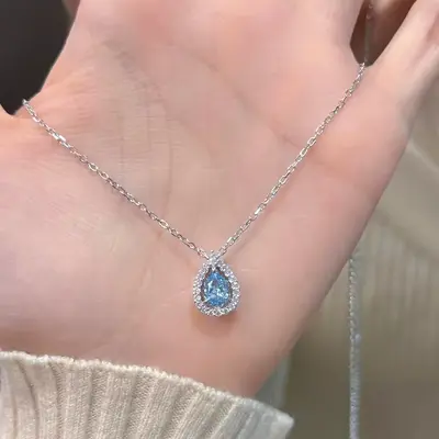 Titianstahl Blau Tränen Halskette Armband Wassertropfen Blitzeffekt Nischeneinfaches luxuriöses Schlüsselbein-Kettchen Geschenk für beste Freundin Fabrikgroßhandel