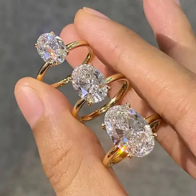 8 karat oval kesim nişan yüzüğü 3A kübik zirkonya
