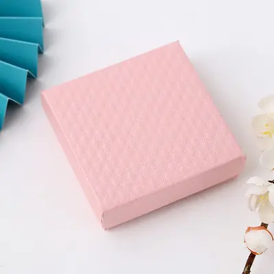 Nokta cennet ve toprak kapak kağit kutu mücevher kutusu kolye yüzük takı ambalaj kutusu moda kabartmalı doku mücevher kutusu toptan - 13