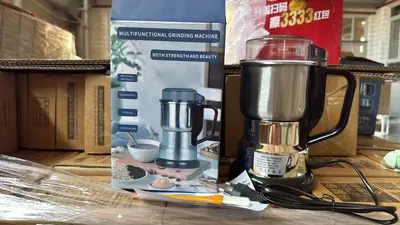 Electric Coffee Bean and Spice Grinder - 7