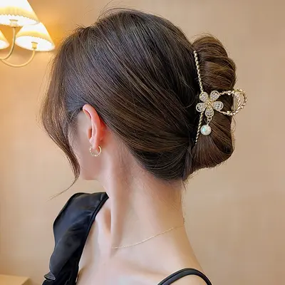 Haarklammer aus Metall mit Hai-Motiv, große Haarspange für den Hinterkopf, Internet-Star-Haarspange für Damen, Haarschmuck zum Großhandelspreis
