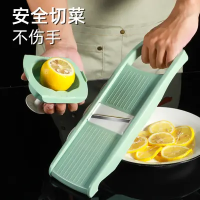 Stainless Steel Vegetable Grater and Potato Slicer, Multi-Function - 3