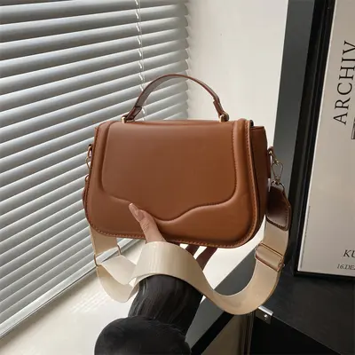 Women's Winter Handbag, Single Shoulder Small Square Bag - 7