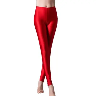 Kadın parlak süt ipek yoga taytı, slim fit, dokuz noktalı boy, büyük beden - 4