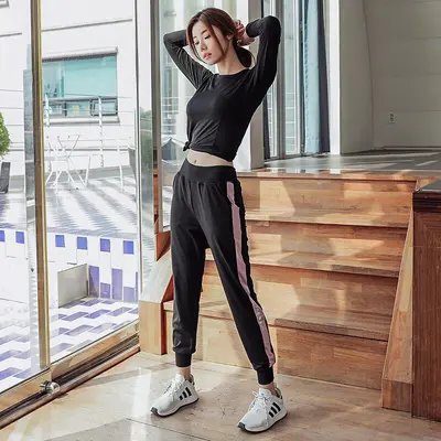 瑜伽服团体服套装女款修身舞蹈服套装秋冬季速干跑步运动服两件套
