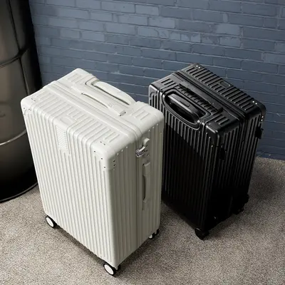 Retro suitcase with universal wheels, password lock, large capacity