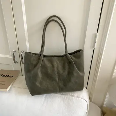 2026 Large Capacity Women's Frosted Matte Tote Bag, Retro Underarm Design - 5