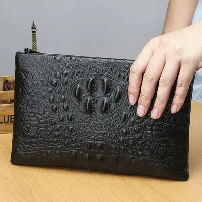 Herren-Clutch aus Rindsleder, Krokodilmuster - 3