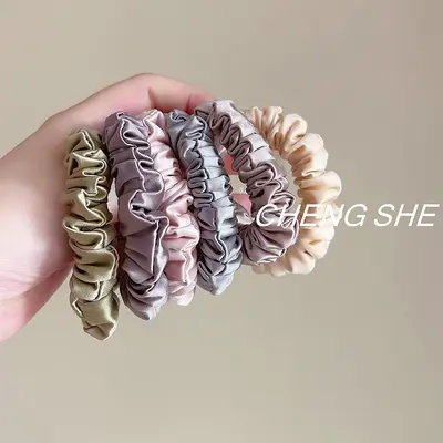 Hair-Friendly Small Black Hair Ties for Everyday Use