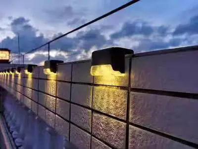 Solar Waterproof Garden and Staircase Step Light - 7