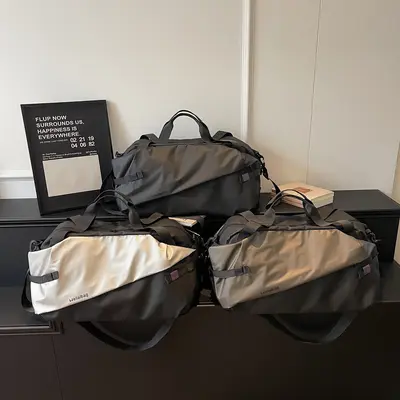 Reisetasche mit Nass-Trocken-Trennung, großes Volumen
