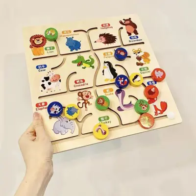 Educational maze and bead navigation toy ages 2-6