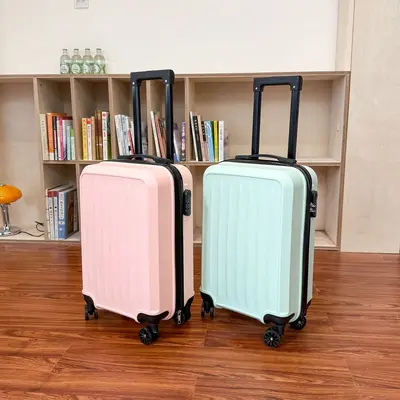 Luggage, 20 Inch, Combination Lock, Wheeled