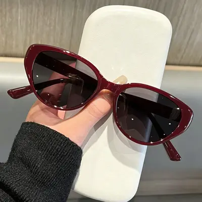 2026 Small Cat-Eye Sunglasses, UV Protection, Suitable for All Face Shapes - 13
