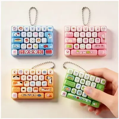 Push Button Fidget Toy 26-Key Keyboard Fidget Mechanical Keyboard Button Keychain Toy Bag Charm Pendant