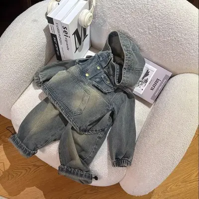 Jungen Jeans-Zweiteiler mit Langarm-Oberteil - 8