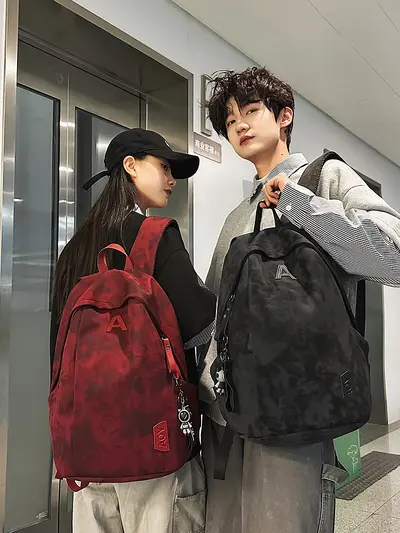 Women's Large Capacity Lightweight Backpack with Laptop Compartment