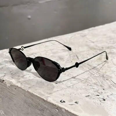 Small Brown Narrow Oval Polarized Sunglasses for Women, Retro Style - 7