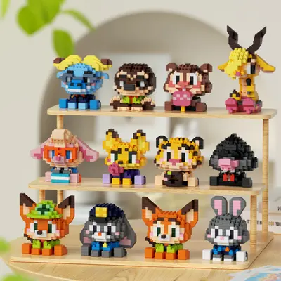 Cartoon Figure Building Blocks, Assembled Ornament