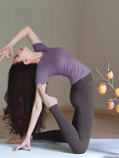 Damen Yoga-Oberteil, Kurzarm, figurbetonend, tragbar als Freizeitbekleidung, Frühling-Somm - 9