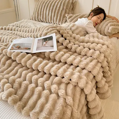 Rabbit Fur Plush Blanket, Thick Coral Fleece Winter Throw - 9