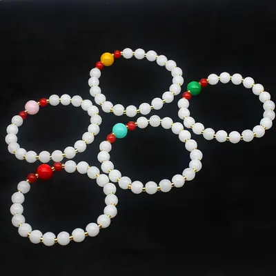 Eji Jing Jade Imitation grüner Jade tiefe Liebe weißer Jade Armband einfach elegant grüner Jade süßes Armband Live-Shopping Wohlstands-Armband