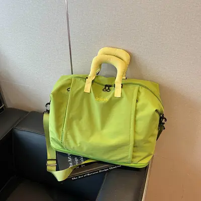Sports Fitness Bag with Dry-Wet Separation Large Capacity