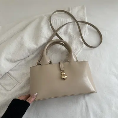 2026 Women's Handbag and Shoulder Bag, Versatile for Commuting - 8