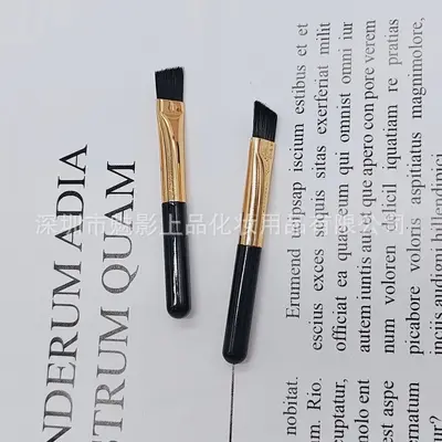 Mini Angled Eyebrow Brush, Portable Makeup Tool, Total Length 4.8 cm