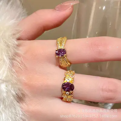 Goldener Zirkonia-Ring, lila, aufwendig gearbeitet - 4