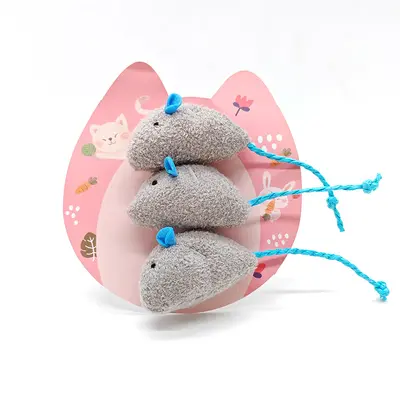 Cat Toy Set with Catnip, Cat Grass and Plush Mice in Gift Box - 6