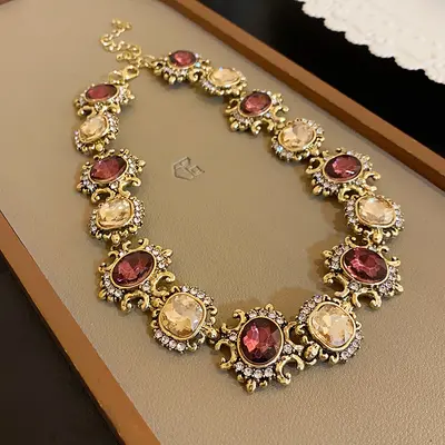 Vintage Square Rhinestone Necklace Set with Delicate Collarbone Chain - 7