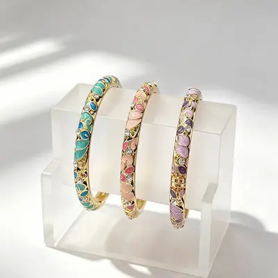 Enamel flower women's bracelet, open design - 4