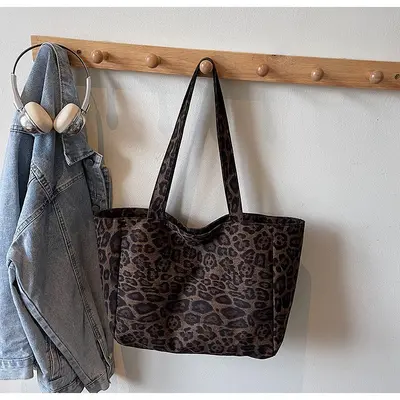 Women's Leopard Print Large Capacity Tote Bag - 5
