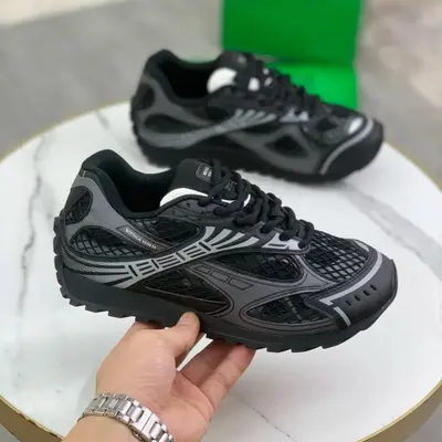 Thick-Sole Dad Sneakers in Blue - 7