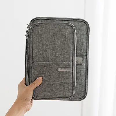 Große Kapazität Reisepass-Tasche europäisch-amerikanischer Stil multifunktionale Oxford-Stoff-Textur kationisches Reise wasserdichte Dokument-Kartentasche Großhandel