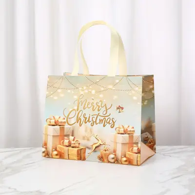 Kaschierte Weihnachts-Vliestragetasche mit 3D-Geschenkdesign - 12