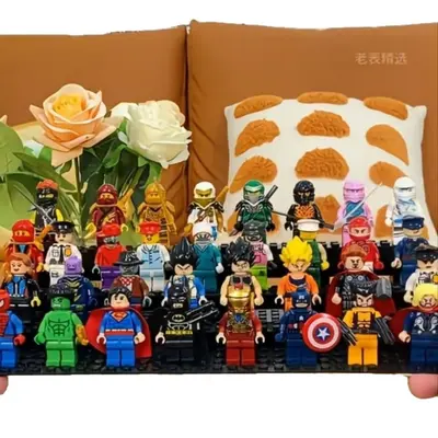 LEGO-kompatible Minifiguren-Bausteine, kleine Teile - 4