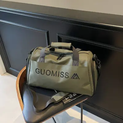 Men's sports bag with wet/dry compartment and shoe section - 4
