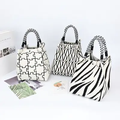 Gestrickte Damenhandtasche mit Ringgriff, kleine Stoff-Tote-Bag - 4