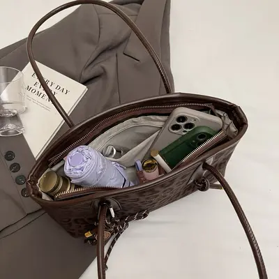Leopar Desenli Büyük Hacimli Tote Çanta, Kadın Koltuk Altı Omuz Çantası - 4
