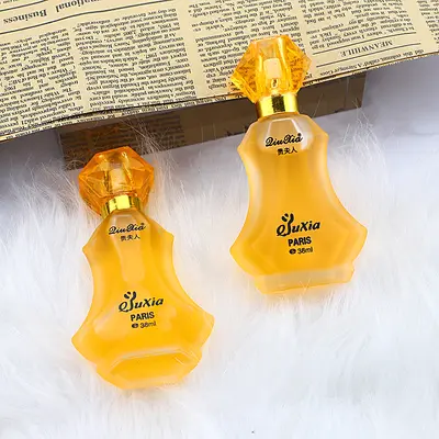 Qiuxia Women's Perfume, Long-Lasting, Light Floral and Fruity Scent