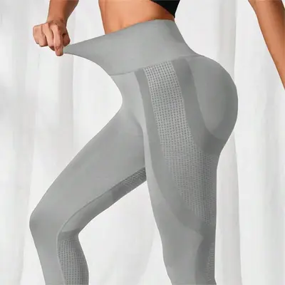 High-Waist Seamless Peach Butt Yoga Pants for Women - 11