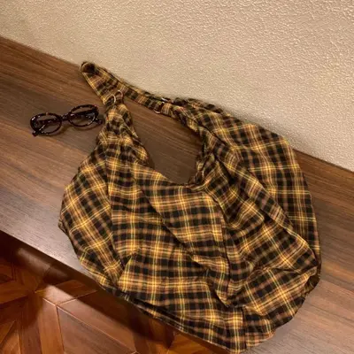 Retro Plaid Canvas Backpack for Women, Large Capacity, 2025 Model