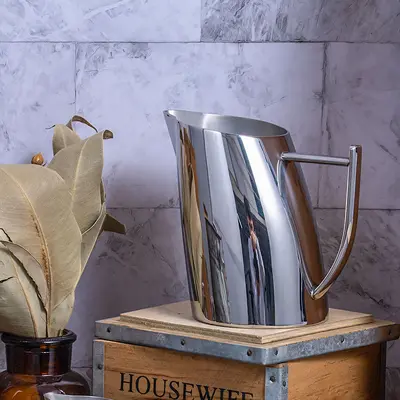 304 Stainless Steel Angled-Spout Milk Pitcher for Latte Art