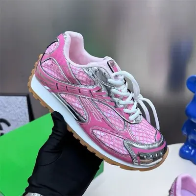 Thick-Sole Dad Sneakers in Blue