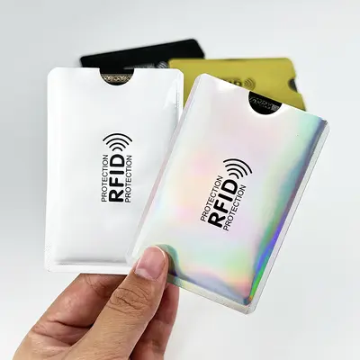 Sınır ötesi lazer rfid kart tutucu anti-tarama anti-manyetikliği giderme anti-hırsızlık fırçası NFC banka kimlik kartı alüminyum folyo koruyucu kart tutucu