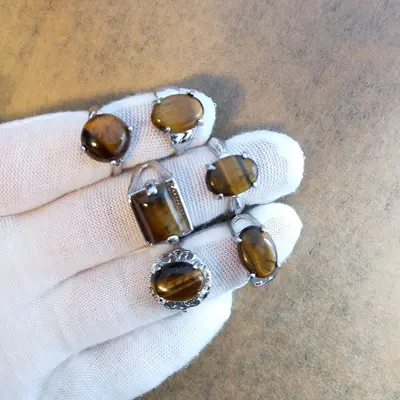 Assorted natural stone rings, mixed set - 12