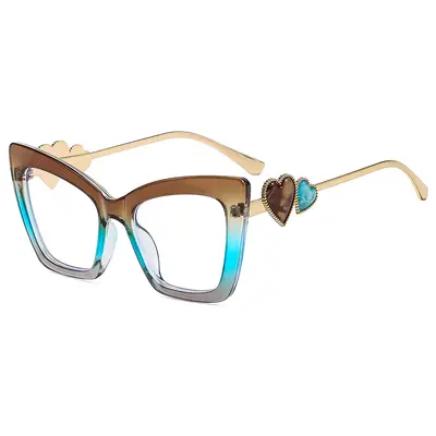Sonnenbrille im Katzenaugen-Design, Street-Style - 5
