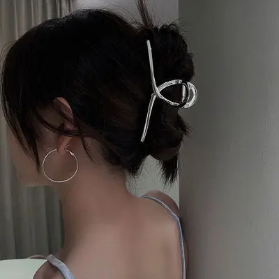 Silver Metal Hair Clip Large Volume Hair Claw Shark Clip High-End Korean Hair Accessory Barrette - 8